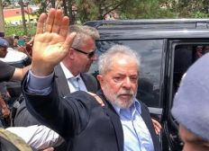Imagem de “Não tenho nada com a decisão sobre Lula, ele tem que cumprir a pena”, diz Bolsonaro