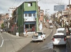 Imagem de Homem é baleado no abdômen após discutir com vizinho sobre volume de som em Salvador