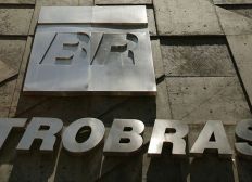 Imagem de Petrobras antecipa pagamento de dívida com a Petros