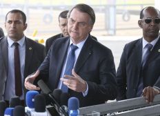 Imagem de Bolsonaro sanciona Lei do Abuso de Autoridade com vetos a 36 dos 108 dispositivos do texto