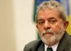 Imagem de Lula se expõe mais para "salvar o PT"
