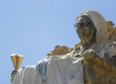 Imagem de Monumento dedicado à Mãe Stella é alvo de vandalismo em Salvador