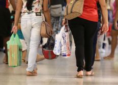 Imagem de Fechamento do comércio de Salvador pode gerar um prejuízo de R$ 30 milhões nos feriados
