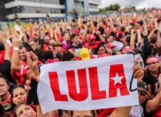 Imagem de Manifestação do “Lula livre” só reúne 8 mil  pessoas na Avenida Paulista