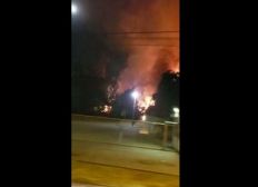 Imagem de  Incêndio atinge fábrica no CIA em Simões Filho 