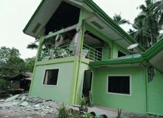 Imagem de Sobe para sete total de mortos em terremoto nas Filipinas