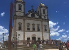 Imagem de Igreja do Bonfim, em Salvador, terá 13 missas nesta sexta-feira (27)