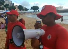 Imagem de Rui desloca Corpo de Bombeiros para coibir população nas praias de Salvador