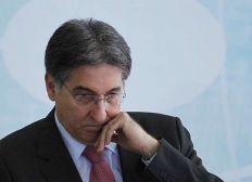 Imagem de Ex-governador de Minas é indiciado por suposto desvio de quase R$ 1 bilhão