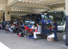 Imagem de Bahia tem mais cinco municípios com transporte suspenso