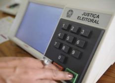 Imagem de Teste nas urnas é chance para aperfeiçoar sistema, segundo Ministro