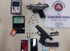 Imagem de Dupla é presa com pistolas estrangeiras durante blitz em Cajazeiras