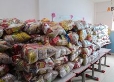 Imagem de Sétima etapa de entrega de cestas a alunos da rede municipal começa dia 9
