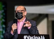 Imagem de Diretor do Butantan prevê piora na pandemia no Brasil e diz que novas variantes têm transmissão 30% a 50% mais rápida