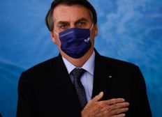 Imagem de Bolsonaro marca cerimônia para dar posse aos novos ministros