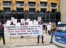 Imagem de Ex-funcionários de hospital baiano cobram pagamento de verbas rescisórias em Salvador