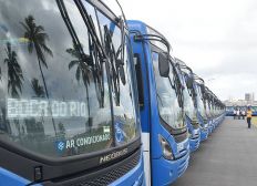 Imagem de A partir desta segunda (26), valor da passagem de ônibus em Salvador passa para R$ 4,40. Metrô aumenta nos próximos dias