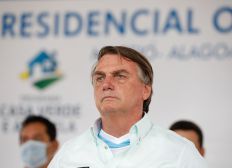 Imagem de Em Alagoas, Bolsonaro ataca Renan Calheiros: 'Vagabundo'
