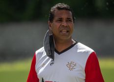 Imagem de Rodrigo Chagas deixa o comando técnico do Vitória 