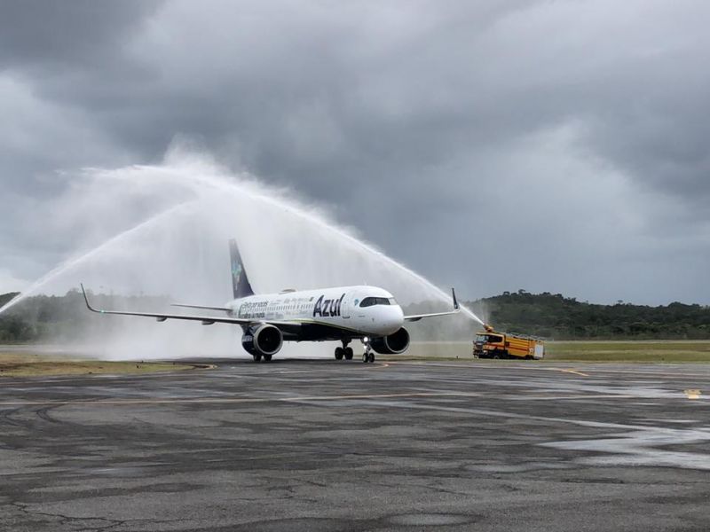 Imagem de Vice-governador participa do voo inaugural do Aeroporto de Una