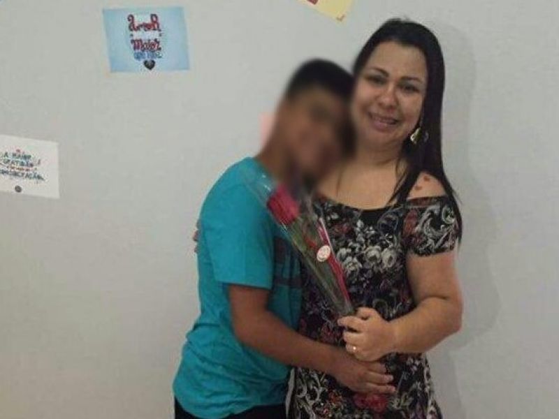 Imagem de Casa Nova: 'Compradora' de terreno milionário mora em rua simples em Brasília e mantém redes sociais ativas