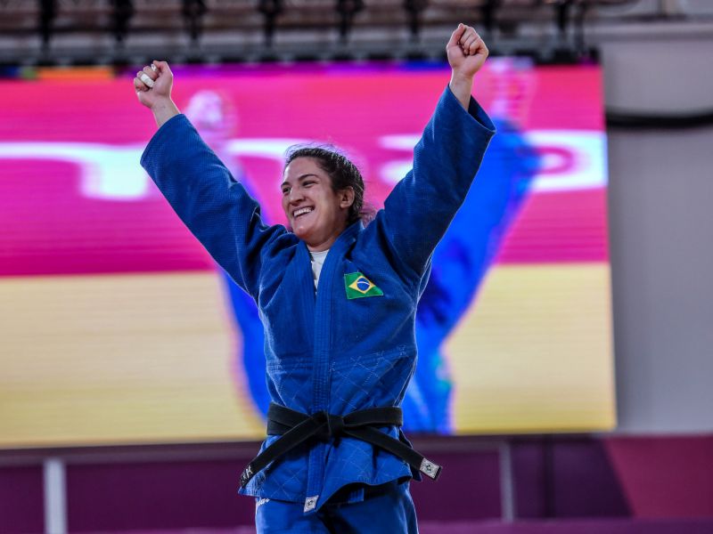 Imagem de Judoca brasileira faz história e leva bronze nas Olimpíadas de Tóquio 