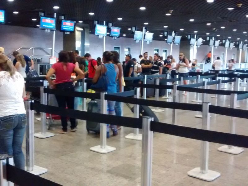 Imagem de Justiça do Ceará decide que só desembarcam no estado passageiros com teste contra Covid-19 ou esquema vacinal completo