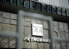 Imagem de Após corte de 30 mil terceirizados, Petrobras pode demitir mais trabalhadores