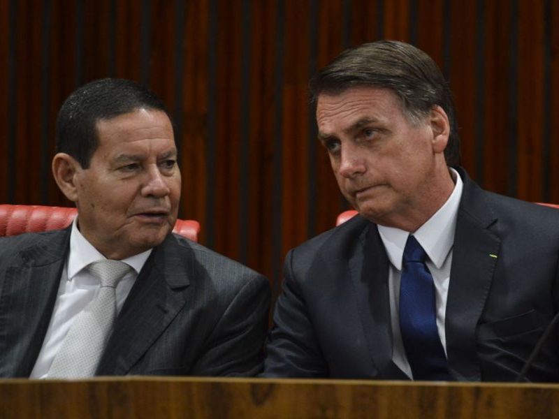 Imagem de Ciro Nogueira tenta viabilizar conversa entre Bolsonaro e Mourão