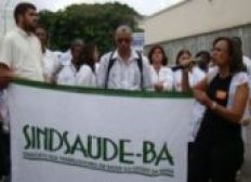 Imagem de Servidores de saúde da Bahia paralisam as atividades nesta quinta-feira