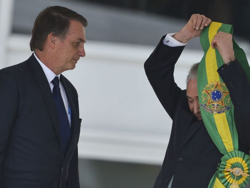 Imagem de Temer confirma que escreveu nota de Bolsonaro: "estou ajudando a pacificar o país"