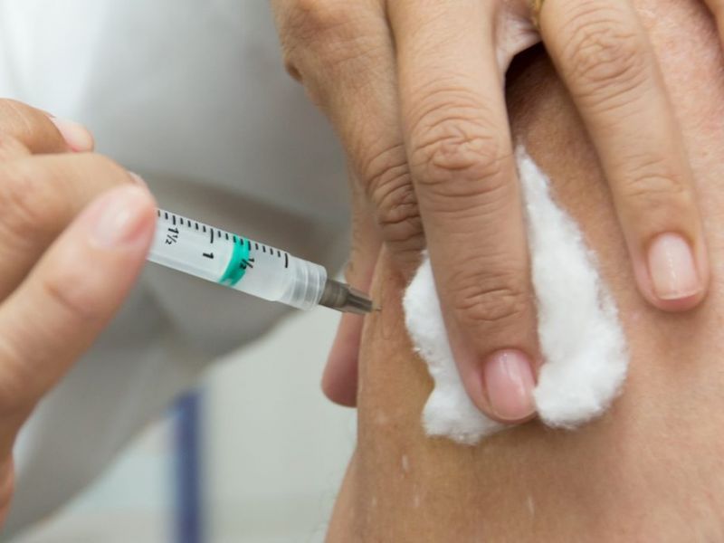 Imagem de Prefeitura promove vacinação contra gripe no Salvador Shopping