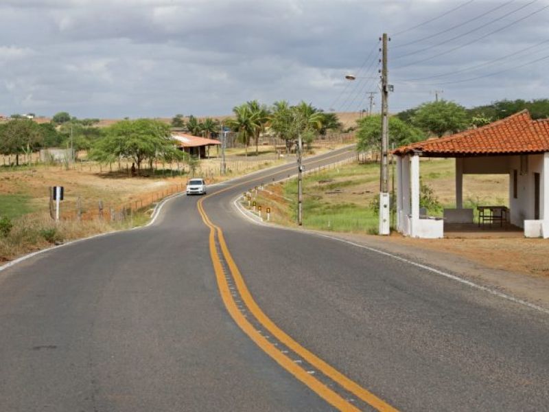 Imagem de Tucano recebe estrada requalificada, novo posto SAC e mais R$ 35 milhões em investimentos