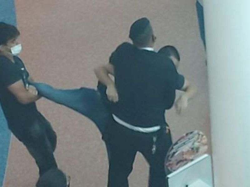 Imagem de Após tentativa de furto em joalheria, homem é detido no Salvador Shopping