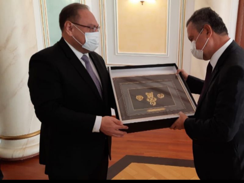 Imagem de No Cazaquistão, Rui Costa se reúne com ministros e agência de investimentos