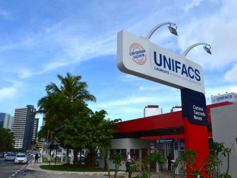 Imagem de Unifacs oferece 50 bolsas integrais para os 50 melhores colocados no vestibular