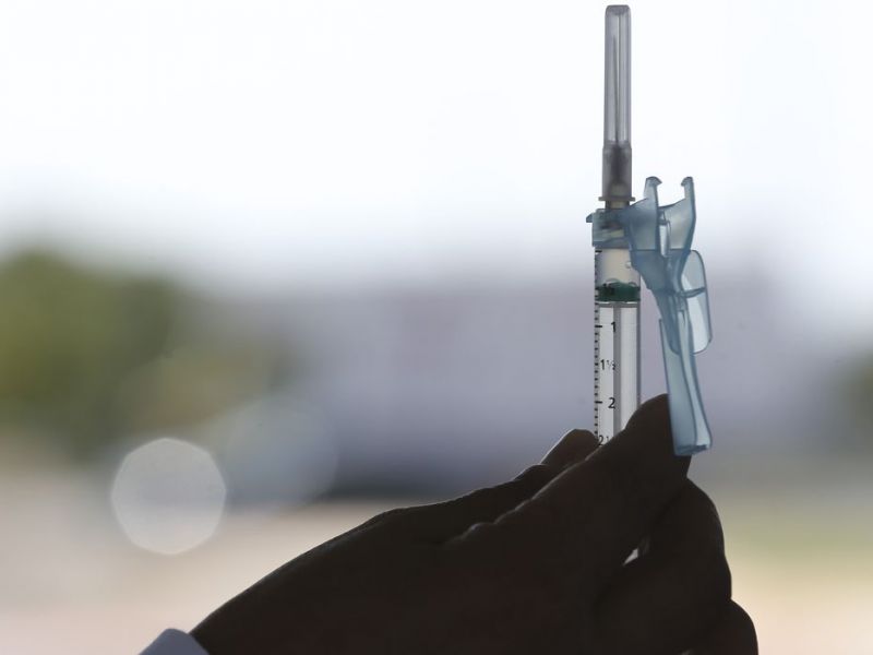 Imagem de Lote com mais de 1 milhão de vacinas contra covid-19 chega ao Brasil