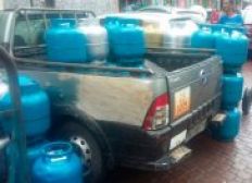 Imagem de Prefeitura apreende 240 botijões de gás em depósitos clandestinos