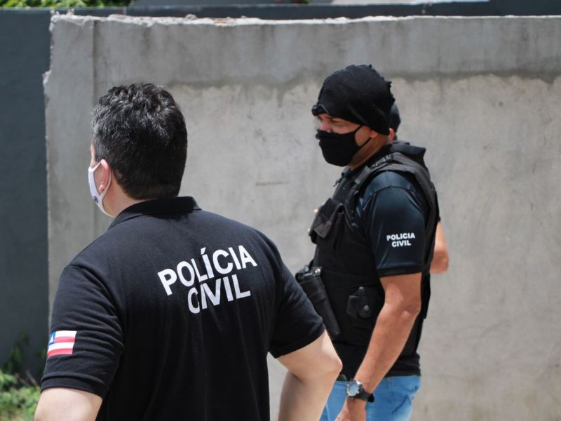 Imagem de Apontado pela polícia como autor de roubos, tráfico e corrupção de menores é preso em Barreiras
