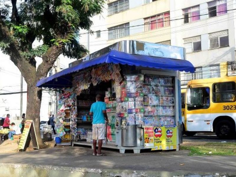 Imagem de Barracas de chapa abandonadas começam a ser removidas em Salvador