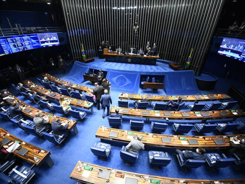 Imagem de PEC dos Precatórios é aprovada pela CCJ do Senado