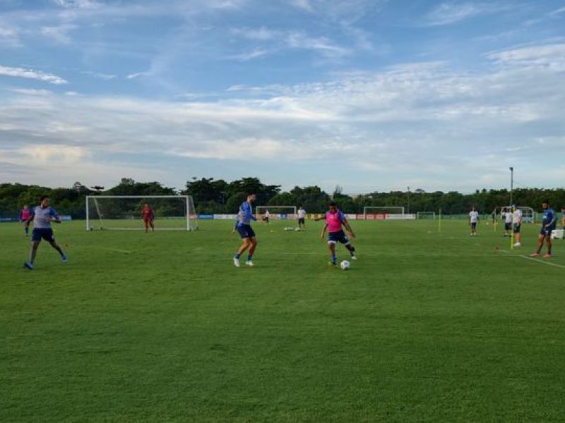 Imagem de Bahia inicia preparativos para duelo contra o Fluminense