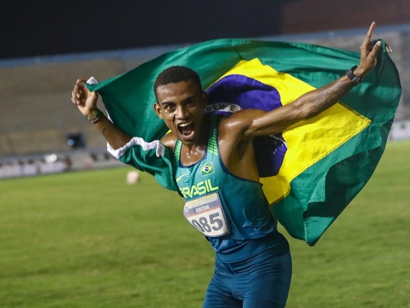 Imagem de  Danielzinho faz segundo melhor tempo da história do Brasil na maratona da Espanha