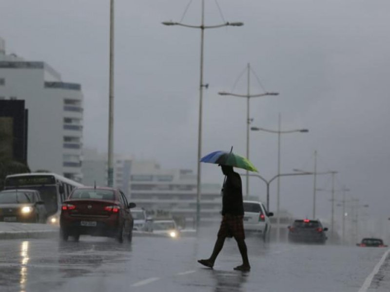Imagem de  Codesal prevê mais chuva para esta segunda-feira (6) em Salvador 