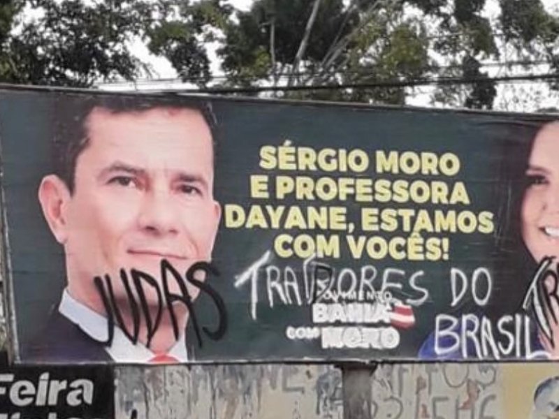 Imagem de “Estão com medo da vitória de Sérgio Moro”, diz deputada após ser hostilizada em outdoor ao lado do ex-juiz