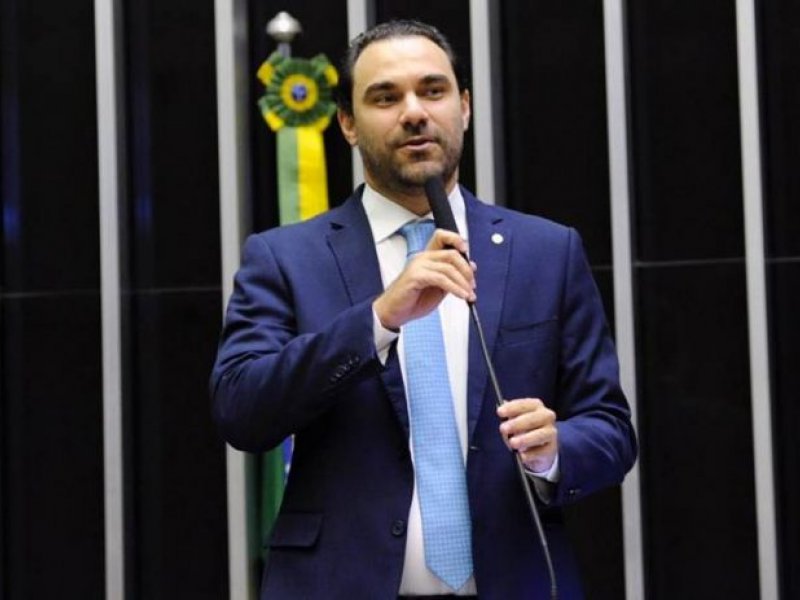 Imagem de Deputado Adolfo Viana assume liderança do PSDB na Câmara Federal 