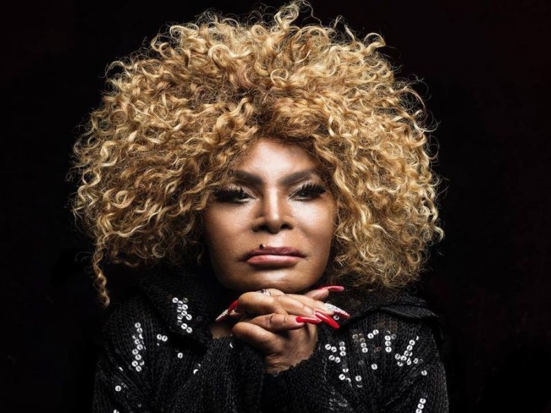 Imagem de Dois dias antes de morrer, Elza Soares gravou DVD