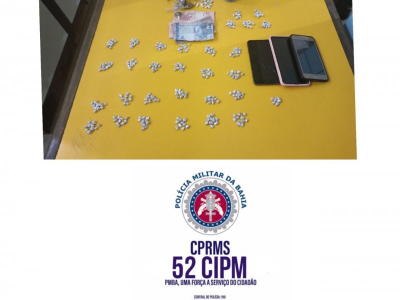 Imagem de 52ª CIPM encontra 309 pedras de crack com quarteto em Lauro de Freitas