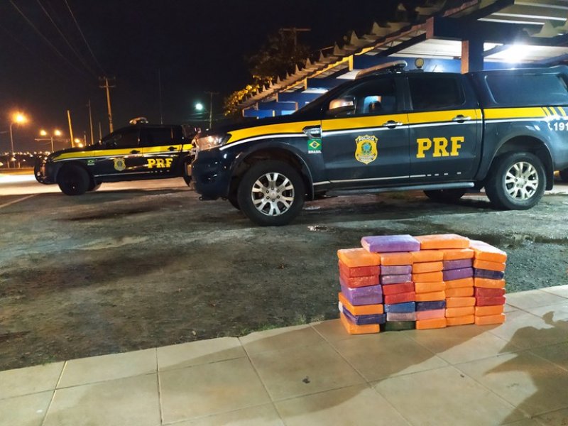 Imagem de Mais de 40 kg de cocaína são apreendidos em Feira de Santana