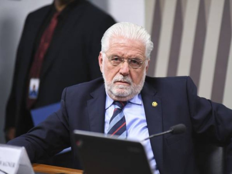 Imagem de Petistas saem em defesa de candidatura de Jaques Wagner e senador se manifesta